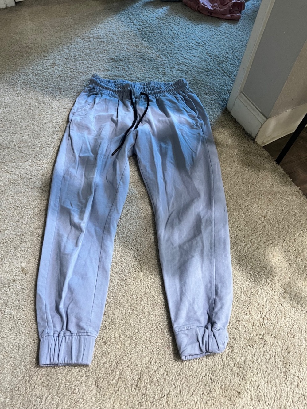 Clothes - Picture 15 of 16
